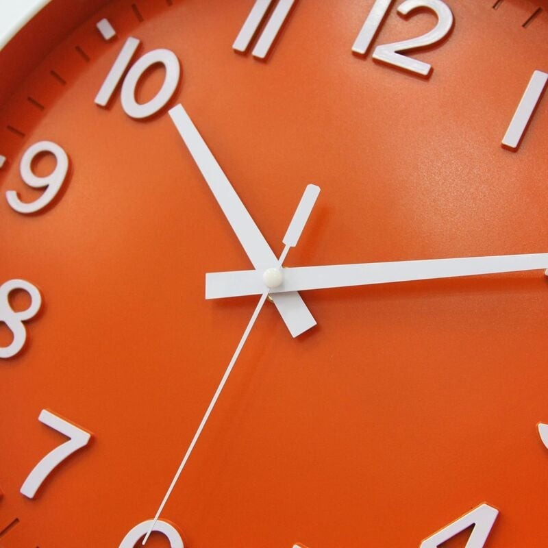 Modern Silent Wall Clock – Simple Quartz Design for Living Room or Bedroom Decor