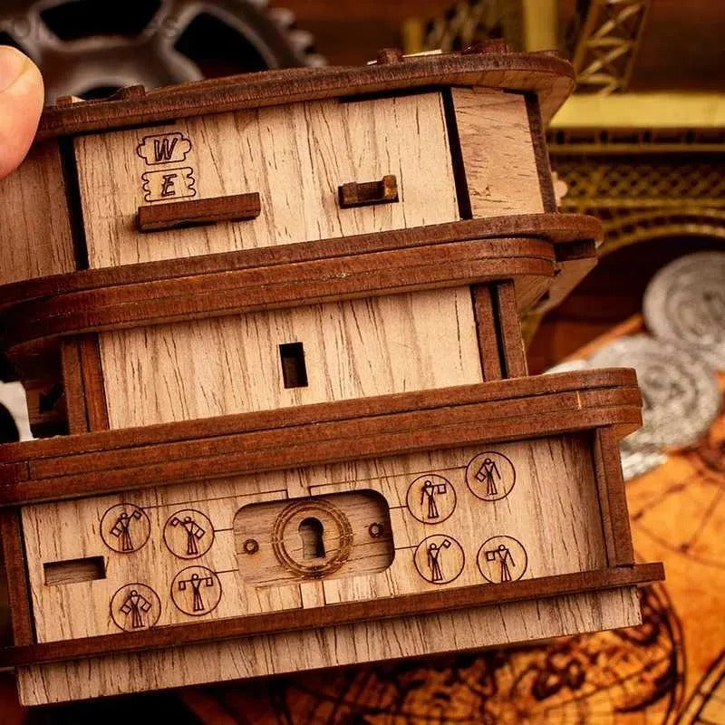 Davy Jones Locker Clue Box – 3D Wooden Puzzle Escape Room Brain Teaser