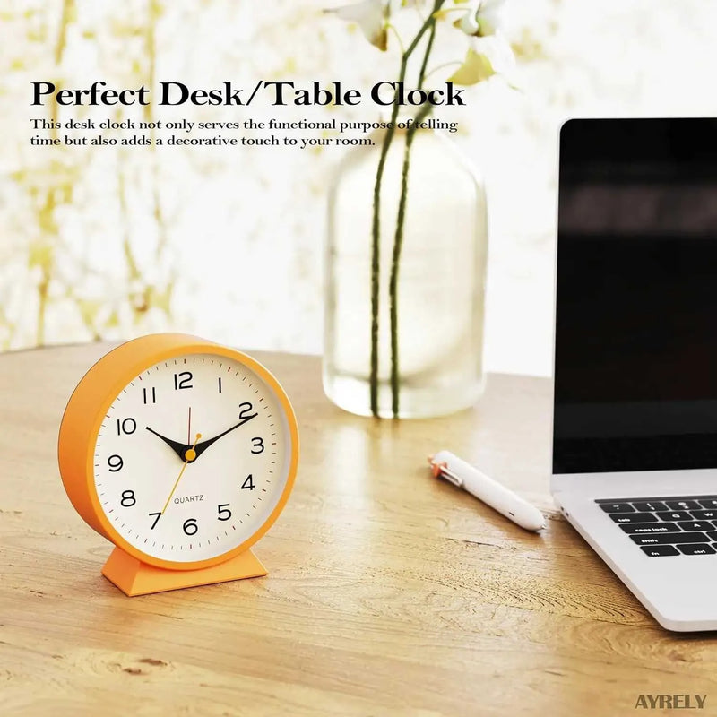 Retro Silent Alarm Clock – Battery-Operated Non-Ticking with Light for Bedroom or Desk