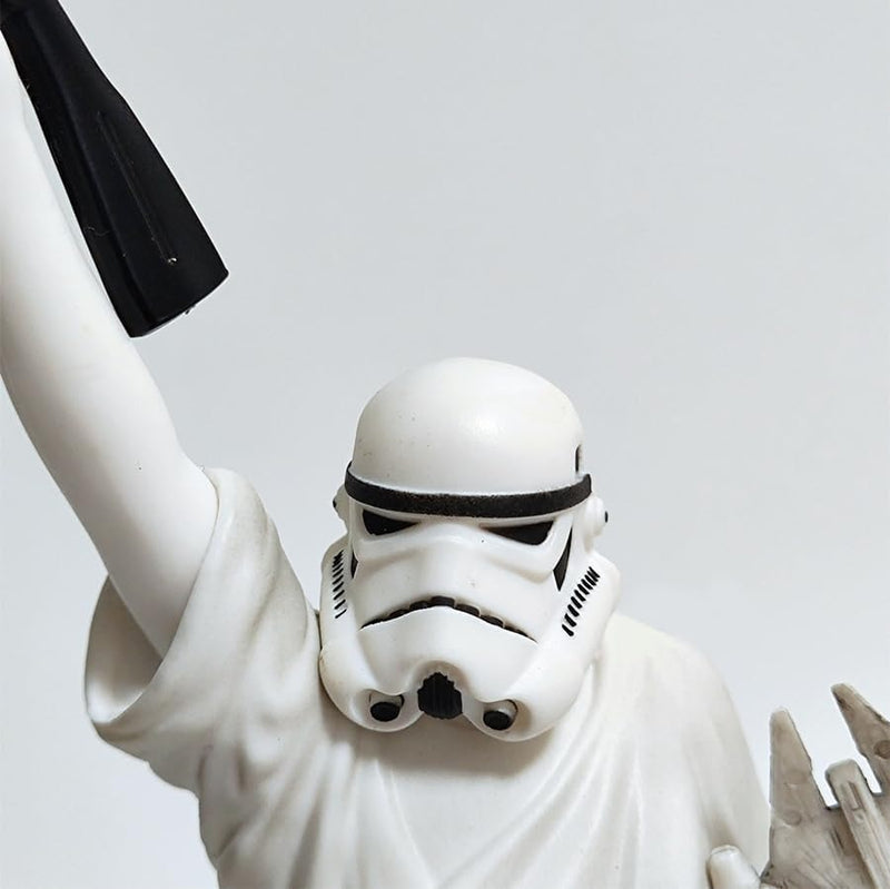 Star Wars Darth Vader Stormtrooper Statue of Liberty Figurine – 24cm Decorative Art Piece