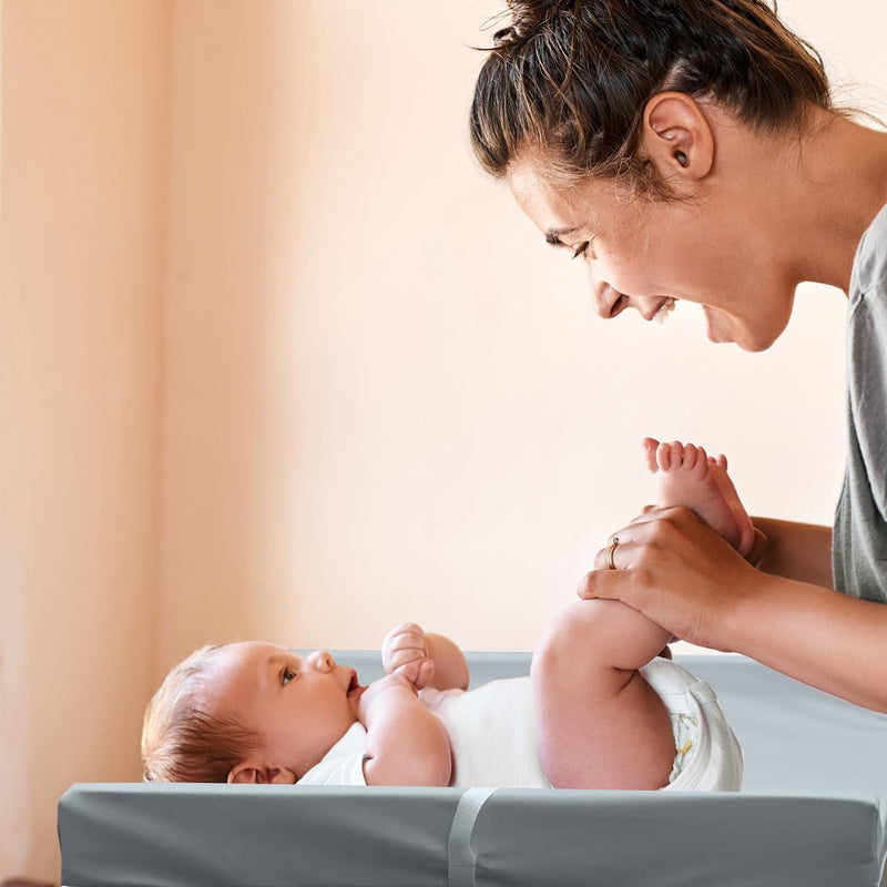 Vegan Leather Baby Changing Mat – Waterproof & Easy-Clean PU Cover
