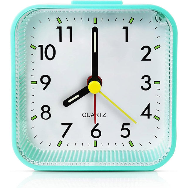 Silent Sweep Square Analog Alarm Clock – Battery Powered Non-Ticking with Snooze & Light