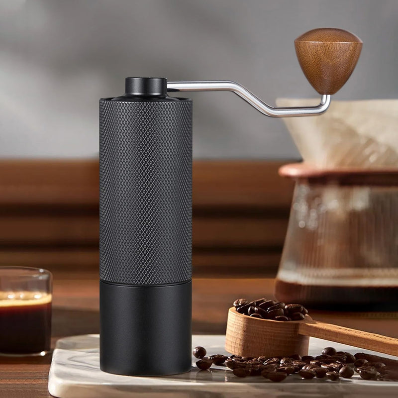 Manual Coffee Grinder – Adjustable Stainless Steel Burrs 25g Capacity Wooden