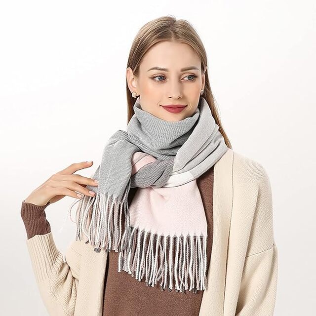 Plaid Knitted Winter Scarf – Cozy Oversized Shawl with Tassels for Women