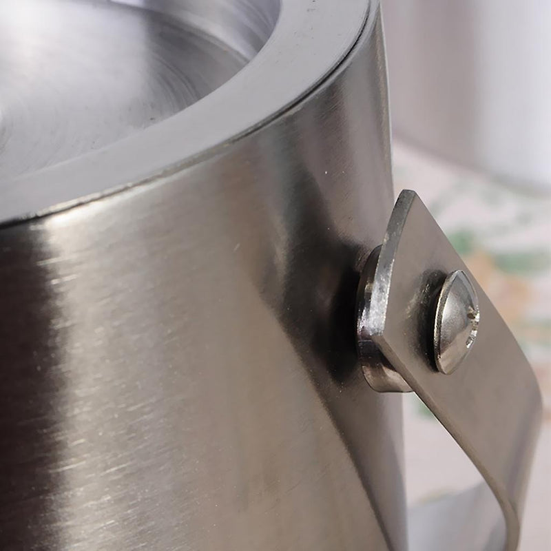 Double-Walled Stainless Steel Ice Bucket –  2L Insulated Sleek Brushed Design With Long-Lasting Chill