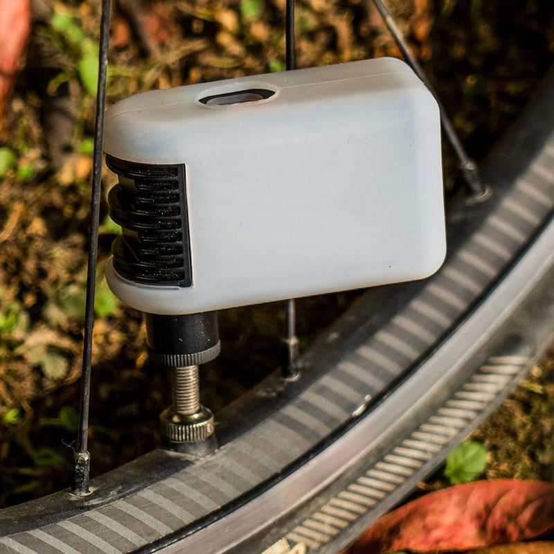 Rechargeable Electric Pocket Bike Pump – Fits Presta & Schrader Valves
