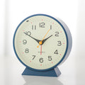 Retro Silent Alarm Clock – Battery-Operated Non-Ticking with Light for Bedroom or Desk