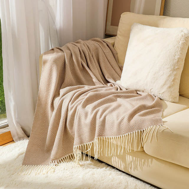 Elegant Knitted Throw Blanket with Tassels – Soft Reversible Sofa & Bed Cover