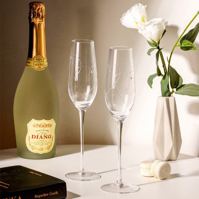 Engraved Crystal Champagne Flutes – Pack of 2 Carved Design High-Foot Glasses