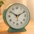 Retro Silent Alarm Clock – Battery-Operated Non-Ticking with Light for Bedroom or Desk