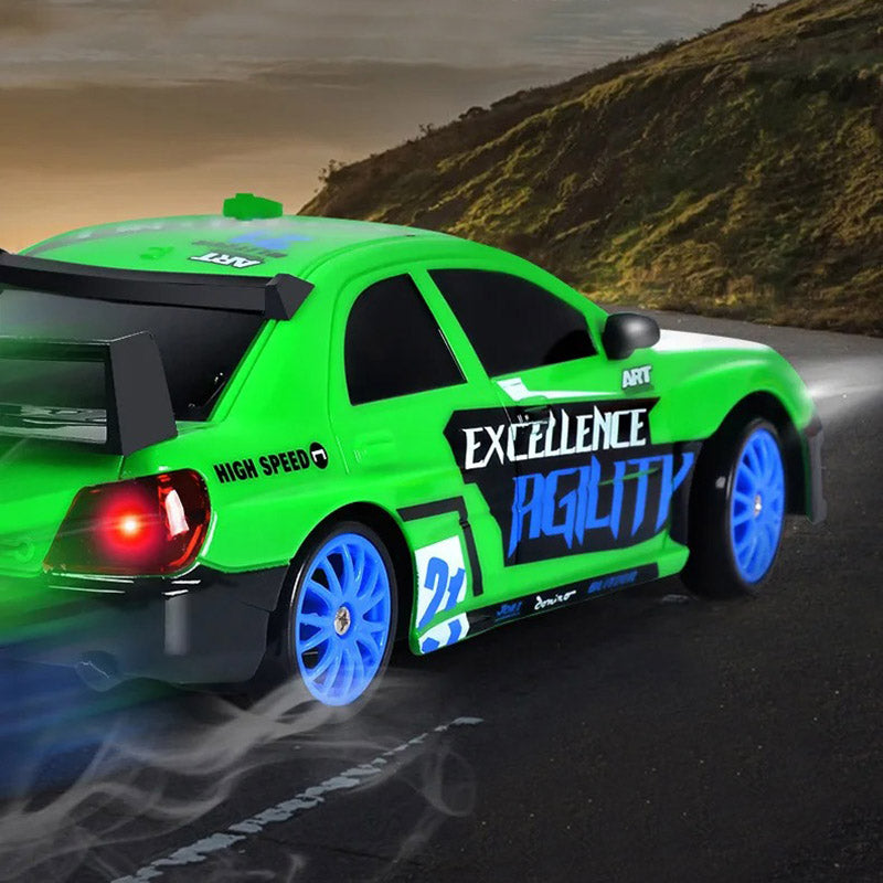 Track Cars Iconic Track RC Car – Iconic Model Racing Experience