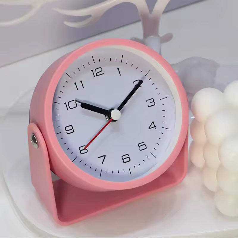 Retro Analog Silent Alarm Clock – 360° Rotating Battery-Operated Sturdy Metal Build