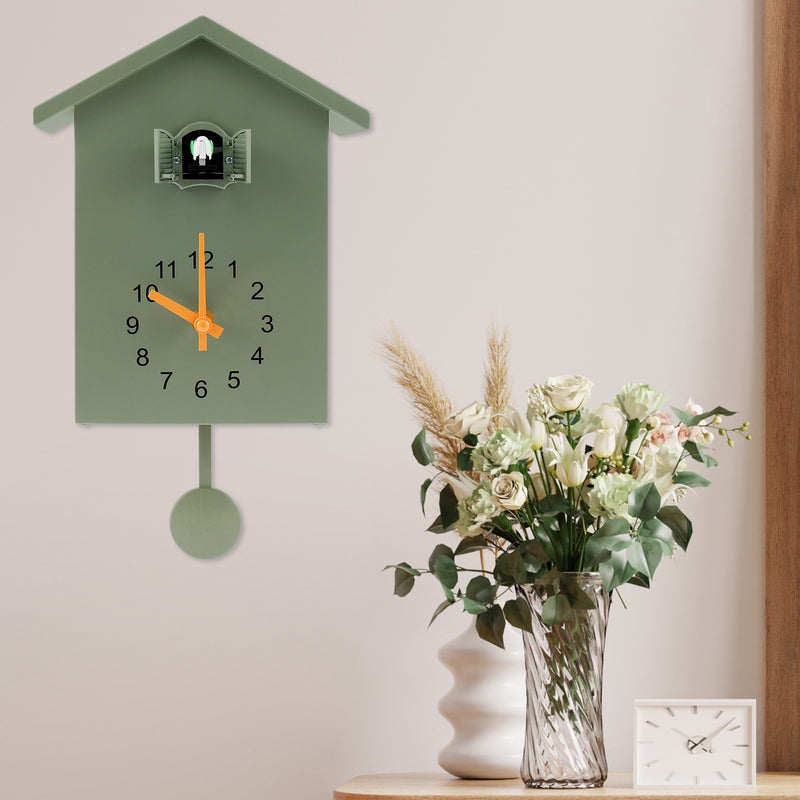 Cuckoo Clock with Pendulum – Battery-Powered Cuckoo Sound for Living Room Décor