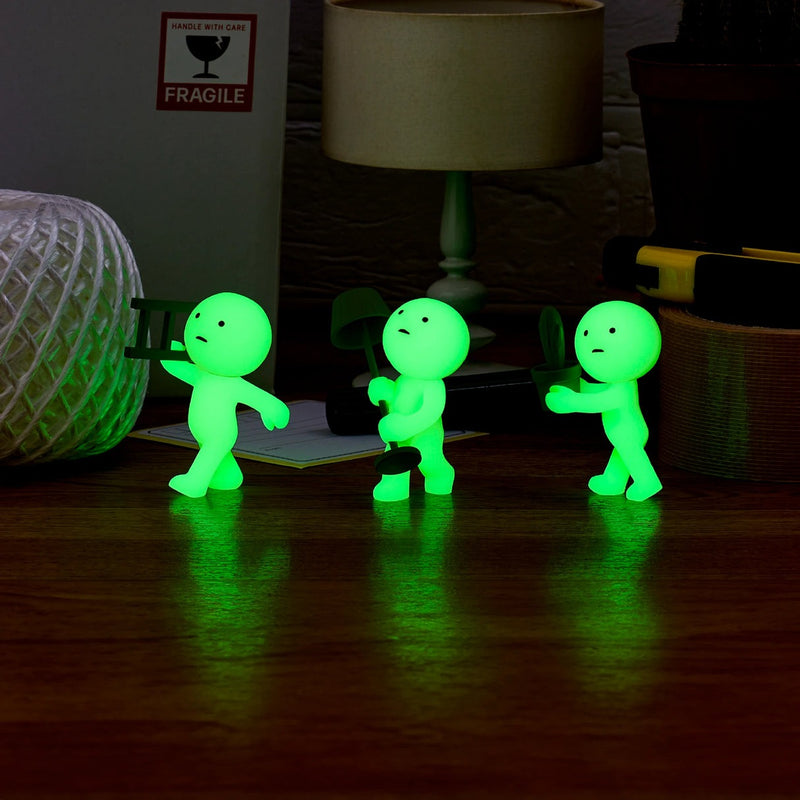 Smiski A Moving Series Figure – Miniature Glow-in-the-Dark Collectible