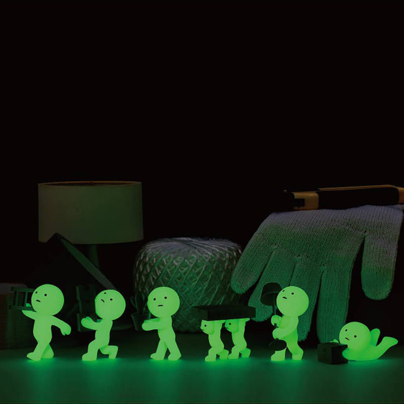 Smiski A Moving Series Figure – Miniature Glow-in-the-Dark Collectible