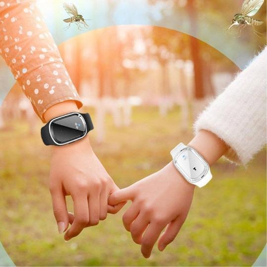 Ultrasonic Mosquito Repellent Bracelet – Waterproof Electronic Watch