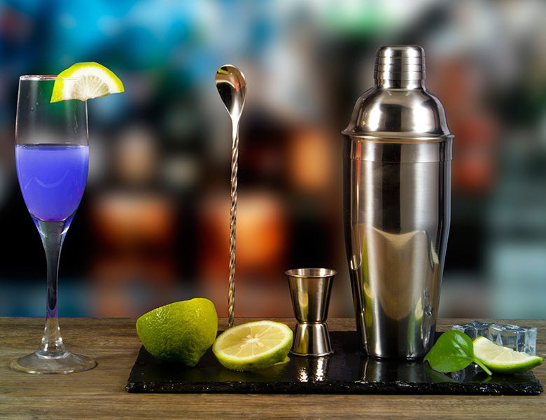 Professional Cocktail Shaker Set – Stainless Steel Bartender Tools with Jigger & Spoon 24oz