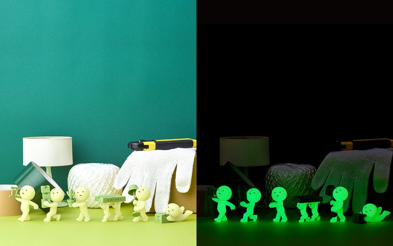 Smiski A Moving Series Figure – Miniature Glow-in-the-Dark Collectible