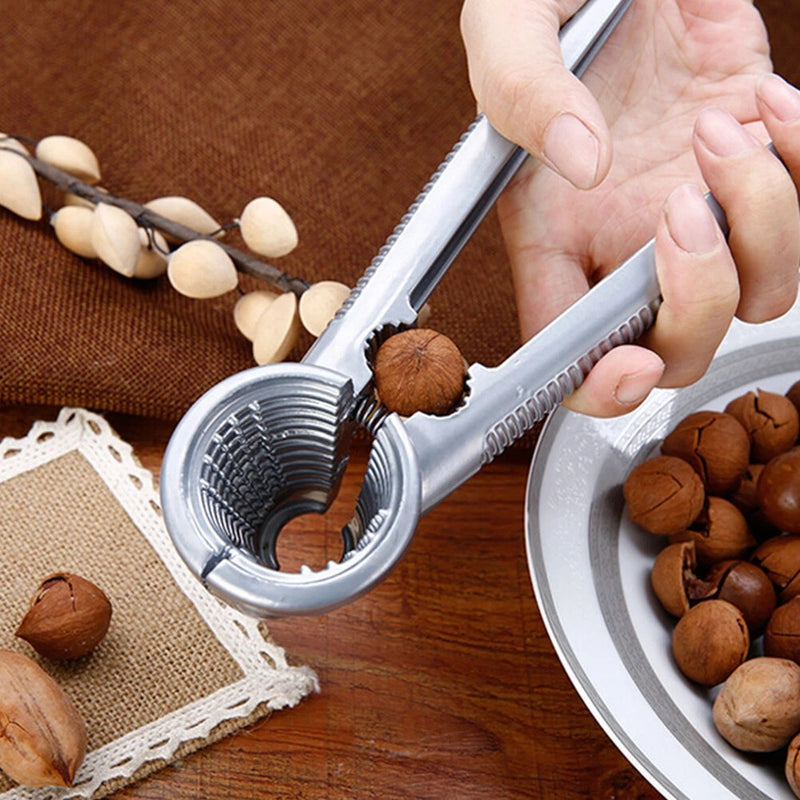 Nutcracker Kitchen Tool – Non-Slip Multifunction Chestnut & Pecan Cracker