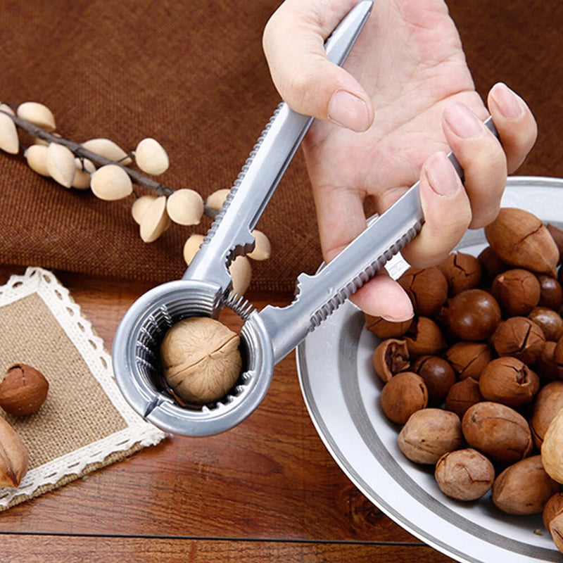 Nutcracker Kitchen Tool – Non-Slip Multifunction Chestnut & Pecan Cracker