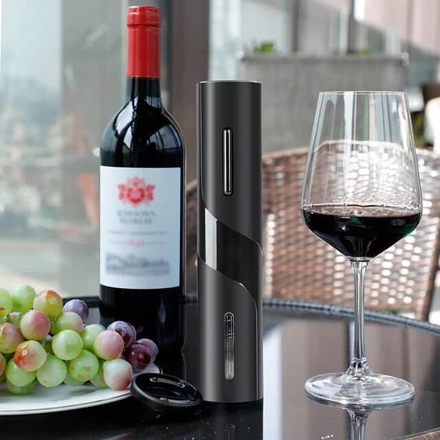 Rechargeable Wine Bottle Opener – Electric Corkscrew with Foil Cutter
